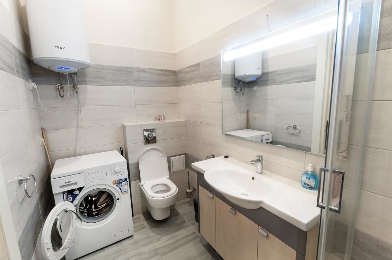 Апартаменты Wonderful flat on city center (Mukachivska 4/8) Ужгород-11